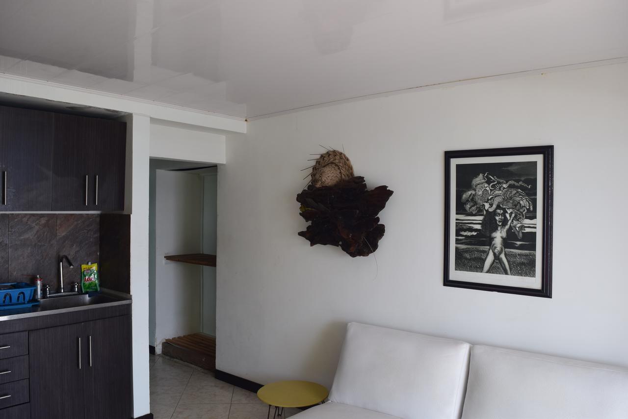 Sandy's Place Apartment *